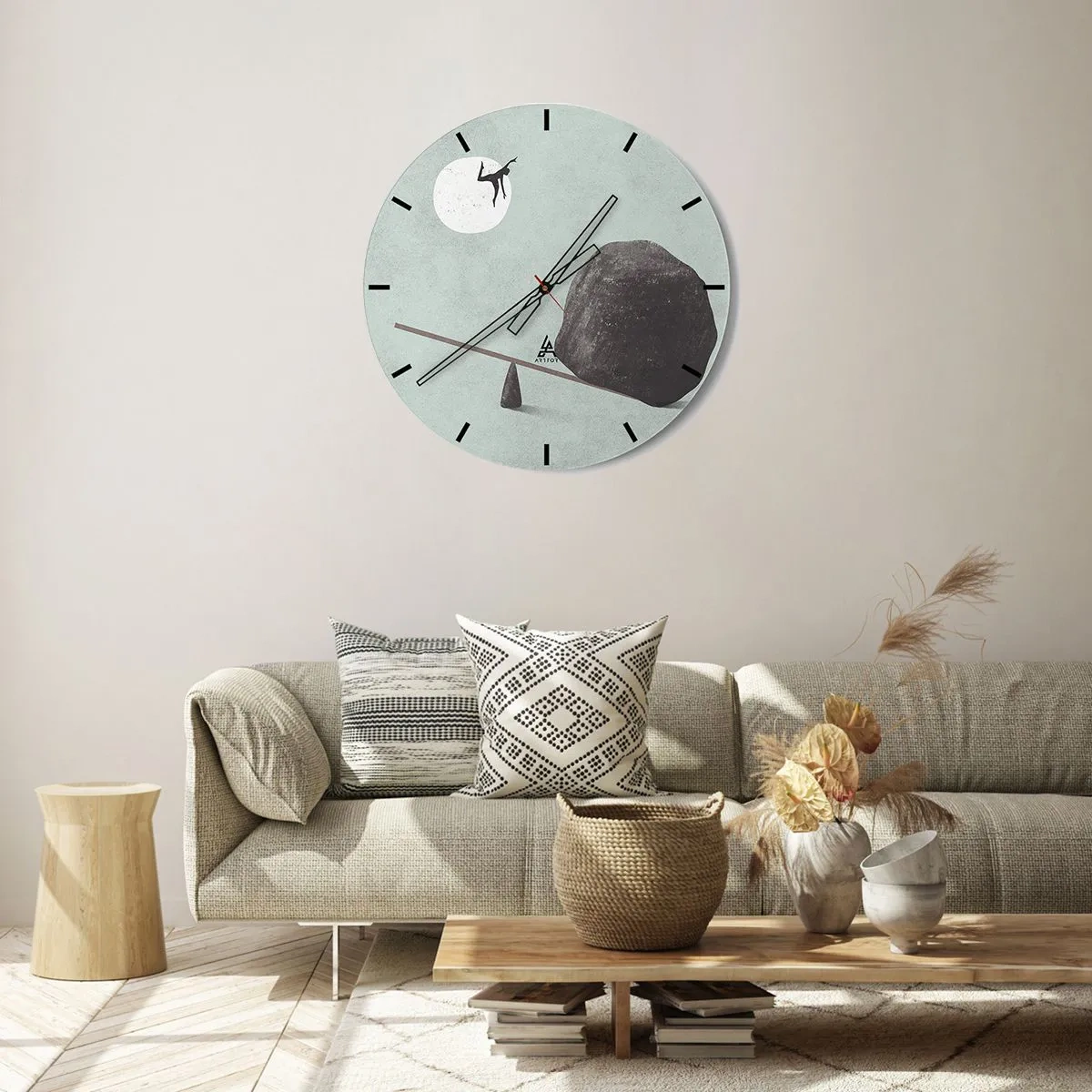 Falióra, Óra - Egy karaktert egy szikla katapultál a libikókáról a Hold felé. - 30x30cm - Valóra vált álom. - Modern fali dekoráció nappalihoz, konyhához és hálószobához ARTTOR