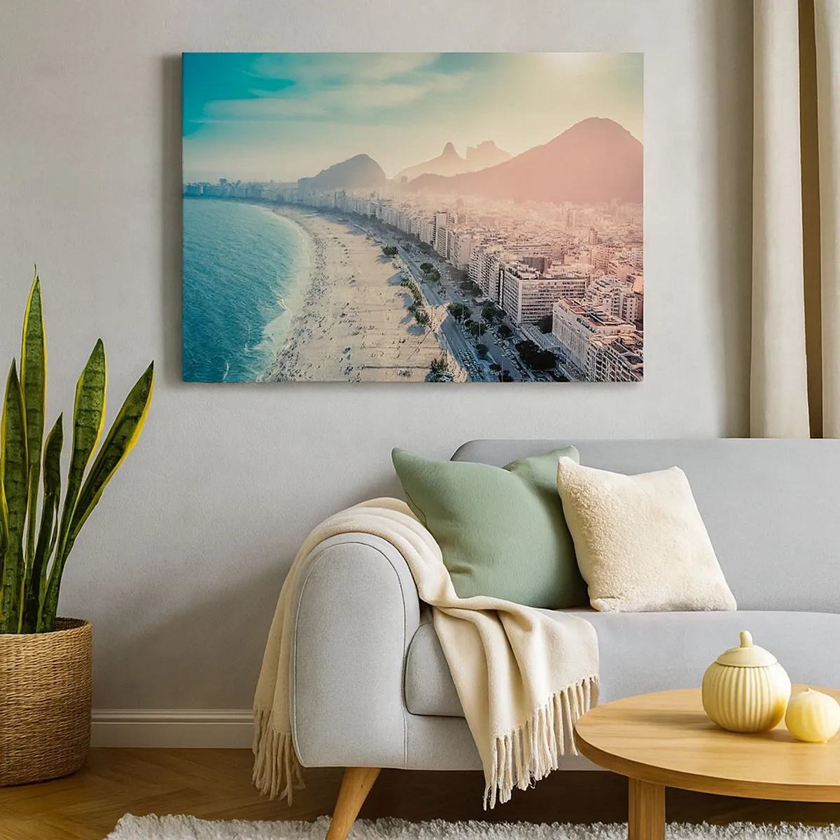 Vászonkép - Panoráma a Copacabana strandról, a háttérben hegyekkel Rio de Janeiróban - 70x50cm - Örökös nyaralás Rióban - Modern fali dekoráció nappalihoz és hálószobához ARTTOR