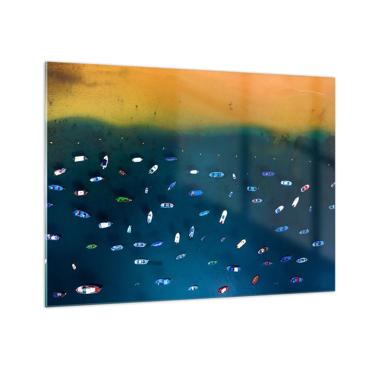 Üveg kép - Hajók türkizkék víz és aranyló part hátterében - 70x50cm - Egy ünnepi játék - Modern fali dekoráció nappalihoz és hálószobához ARTTOR