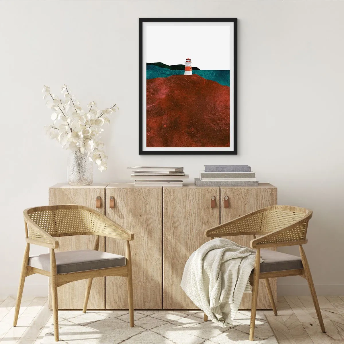 Poszter fehér keretben - Minimalista tájkép egy világítótoronnyal egy dombon - 50x70cm - A tengerre bámulva - Modern fali dekoráció nappalihoz és hálószobához ARTTOR