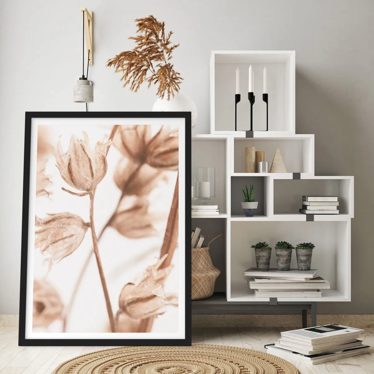 Poszter fehér keretben - Szárított növények szépia színben, világos háttér előtt - 50x70cm - Nyár végén hívnak - Modern fali dekoráció nappalihoz és hálószobához ARTTOR