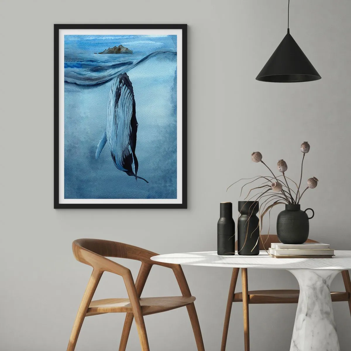 Poszter fehér keretben - Egy bálna az óceán felszíne alatt - 50x70cm - Észak két világa - Modern fali dekoráció nappalihoz és hálószobához ARTTOR