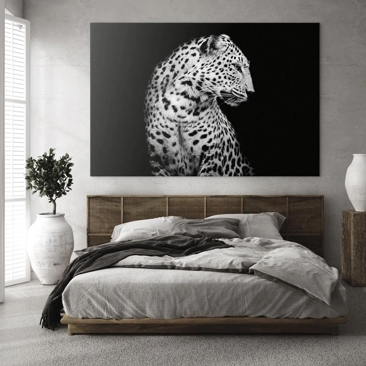 Üveg kép - Egy leopárd fekete-fehér fényben egy ablak előtt - 70x50cm - Tökéletes jobb profil! - Modern fali dekoráció nappalihoz és hálószobához ARTTOR