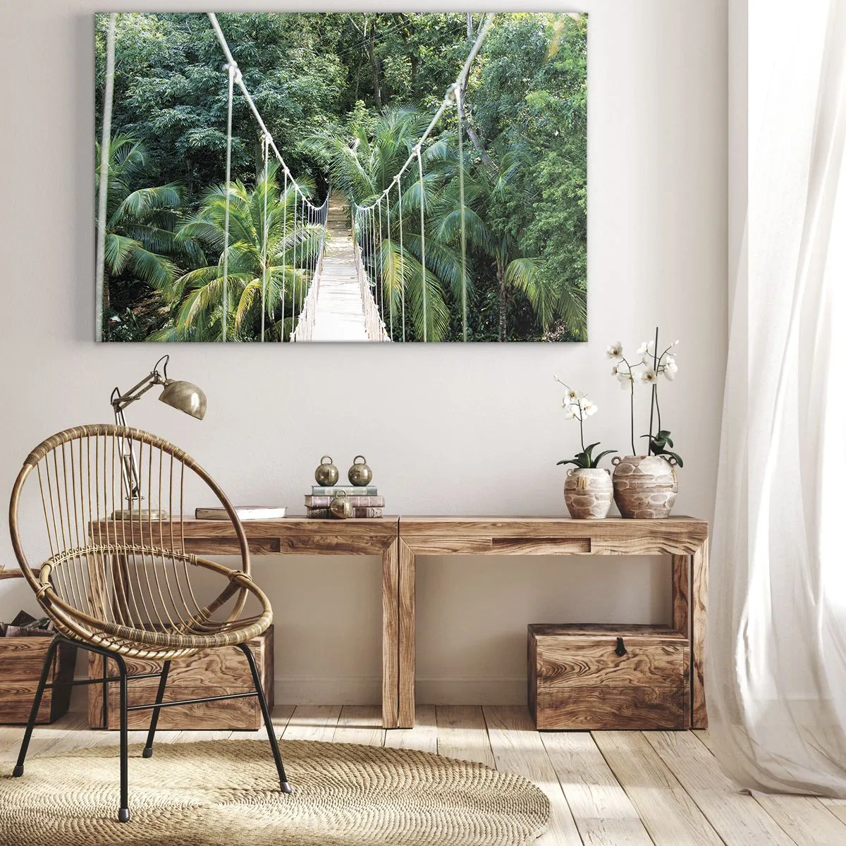 Vászonkép - Egy függőhíd egy zöld növényzettel teli trópusi dzsungelben - 70x50cm - Üdvözöljük a dzsungelben! - Modern fali dekoráció nappalihoz és hálószobához ARTTOR