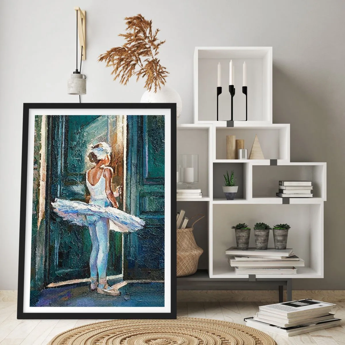 Poszter fehér keretben - Balerina egy ajtó fényében impresszionista stílusban - 50x70cm - Az előadás előtt - Modern fali dekoráció nappalihoz és hálószobához ARTTOR