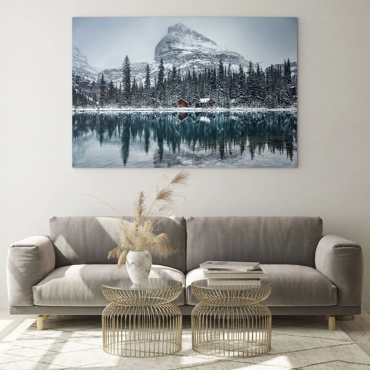 Üveg kép - Téli táj hegyekkel, erdővel és tóparti házikókkal - 70x50cm - Kanadai elvonulás - Modern fali dekoráció nappalihoz és hálószobához ARTTOR