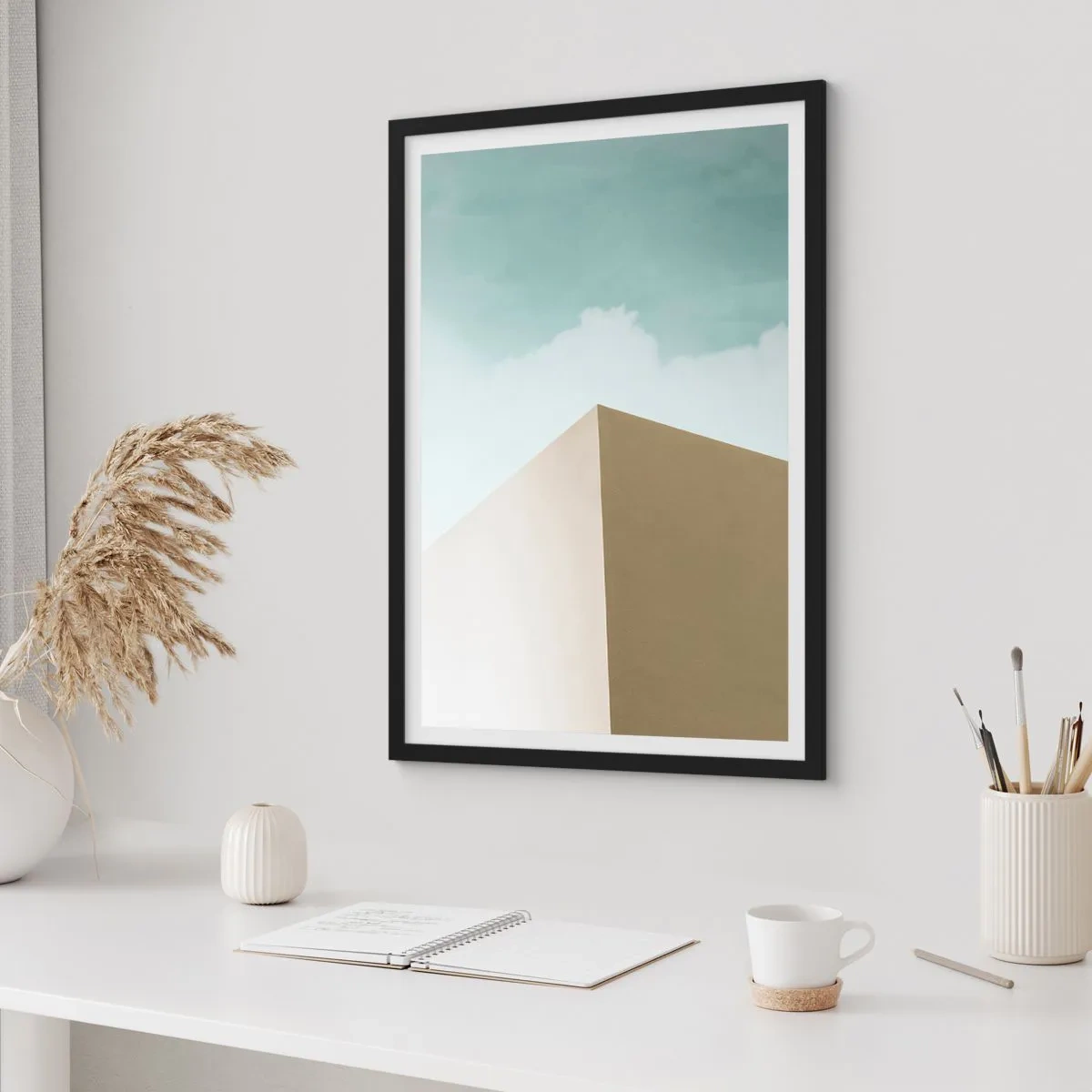 Poszter fehér keretben - Egy minimalista épület finom égbolttal - 50x70cm - Egy napsütéses nyár geometriája - Modern fali dekoráció nappalihoz és hálószobához ARTTOR