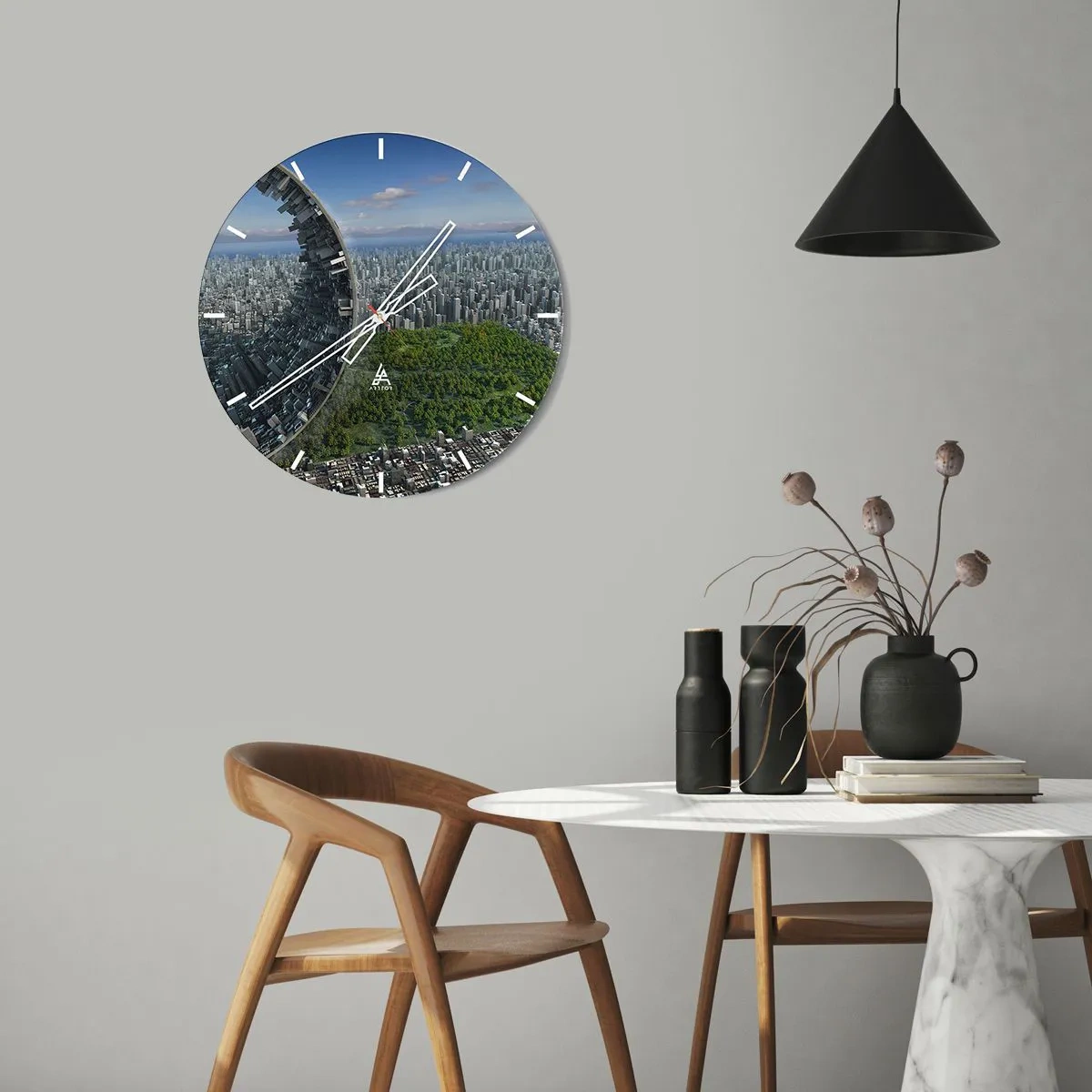 Falióra, Óra - Egy futurisztikus város törött szerkezettel és zöld háttérrel. - 30x30cm - A természet örök - Modern fali dekoráció nappalihoz, konyhához és hálószobához ARTTOR