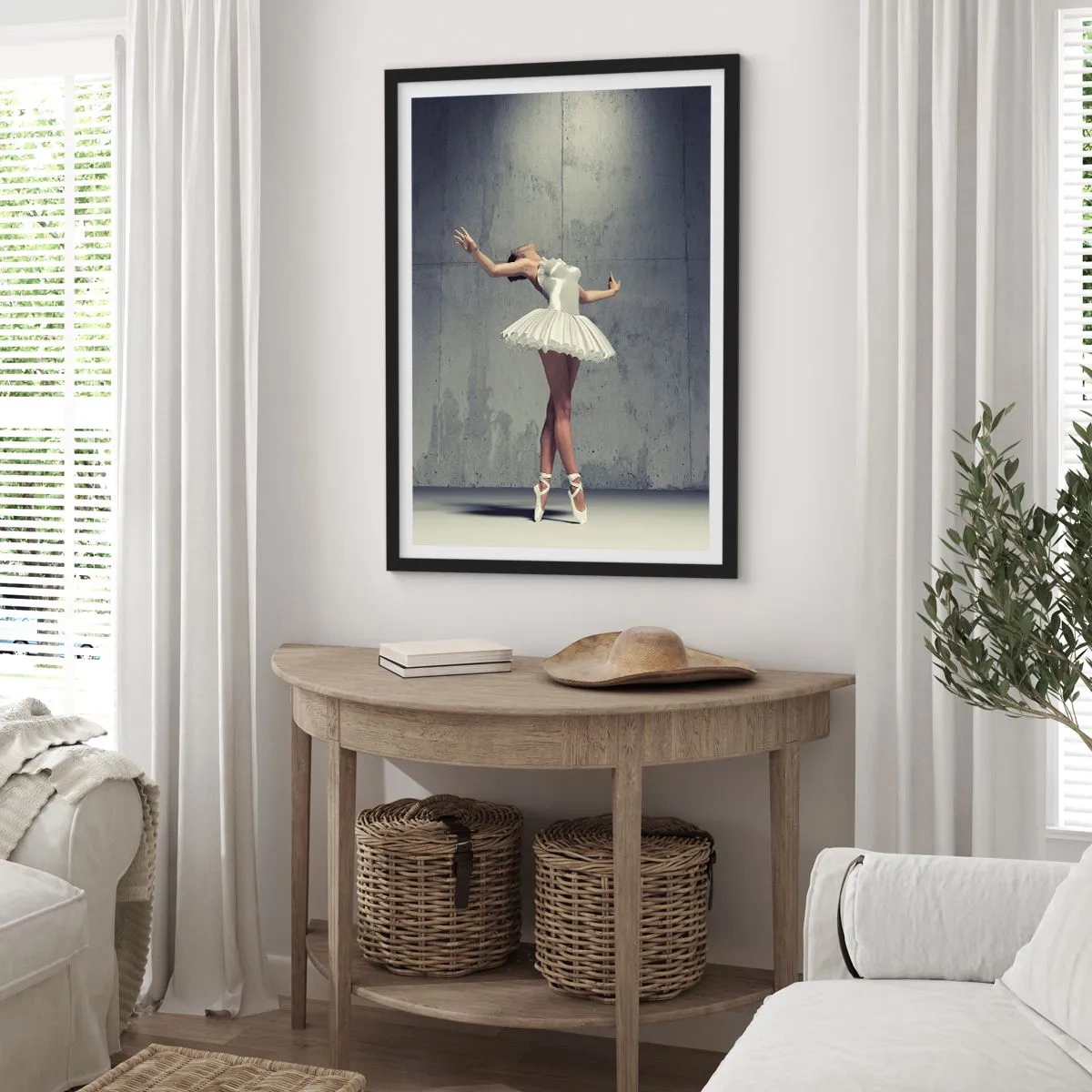 Poszter fehér keretben - Egy fehér ruhás balerina egy nyers betonfal hátterében. - 50x70cm - Könnyű, mint a madár - Modern fali dekoráció nappalihoz és hálószobához ARTTOR