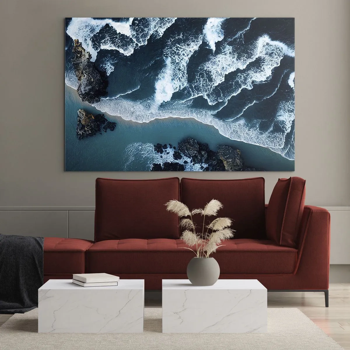 Üveg kép - Tengeri hullámok csapódnak a sziklás partnak - 70x50cm - Hullámokba burkolózva - Modern fali dekoráció nappalihoz és hálószobához ARTTOR